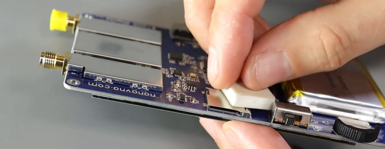 Fixing An Unpleasant SD Card Slot Issue In A NanoVNA