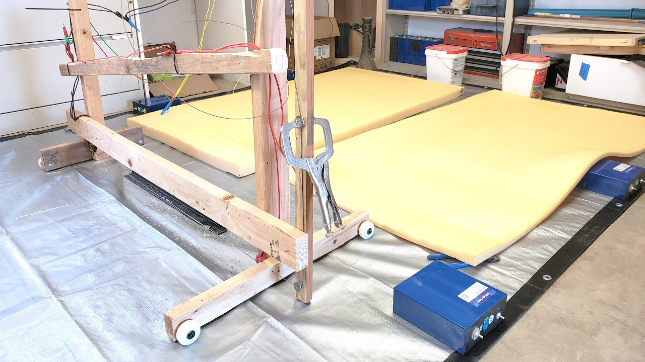 Rolling Foam Cutter Gives Mattress A Close Shave
