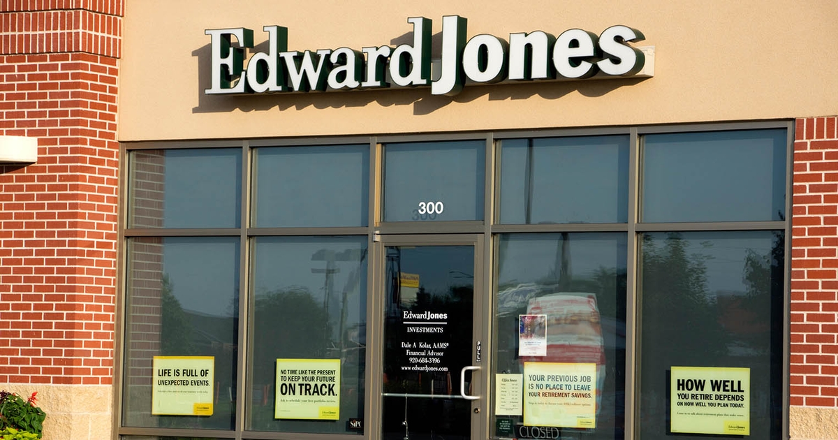 Edward Jones Makes Leadership Changes in Financial Planning Push