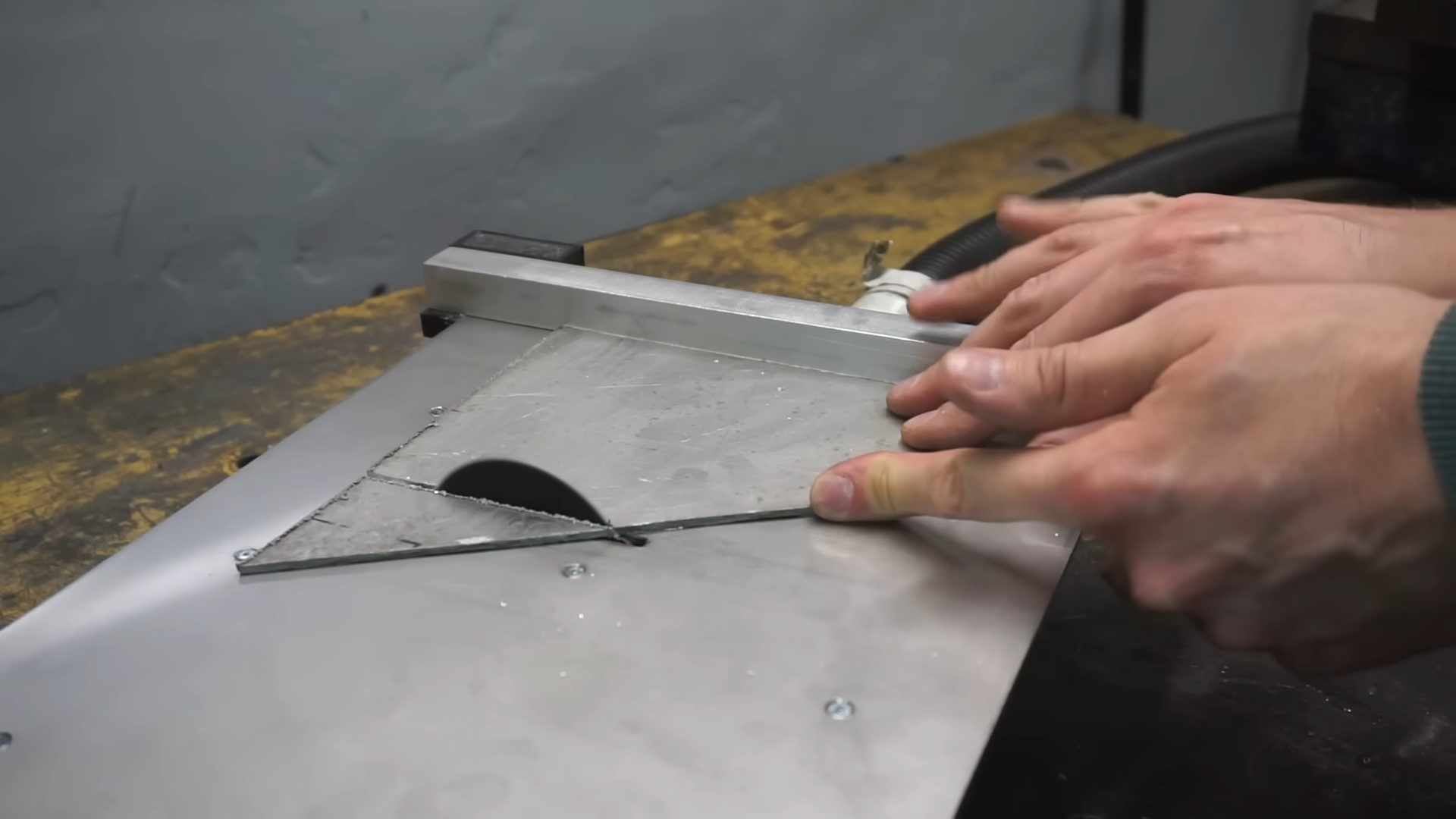 Building A Tiny Table Saw