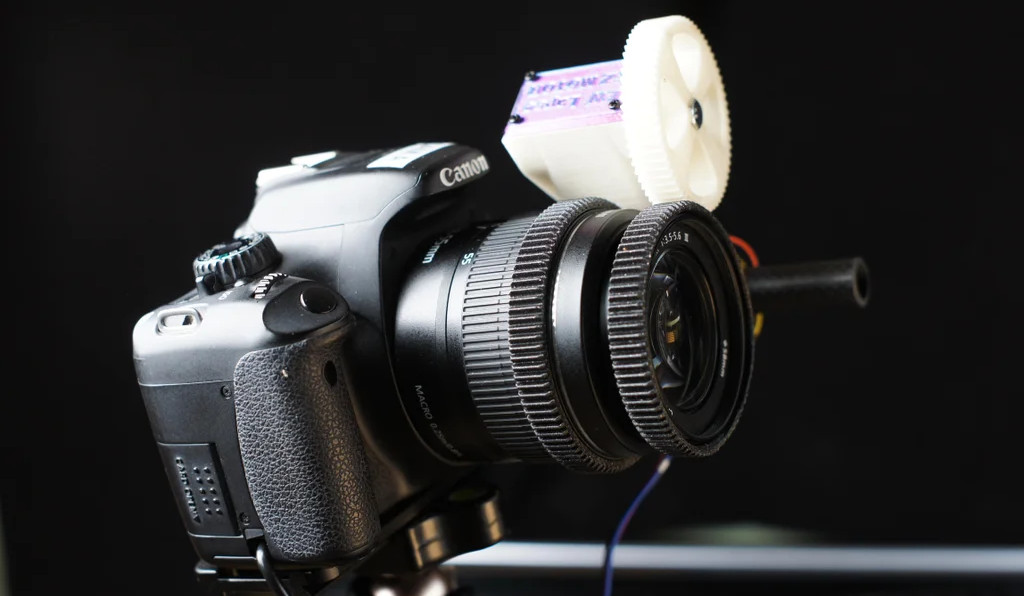 Printed Focus Control For Pro Style Cinematography