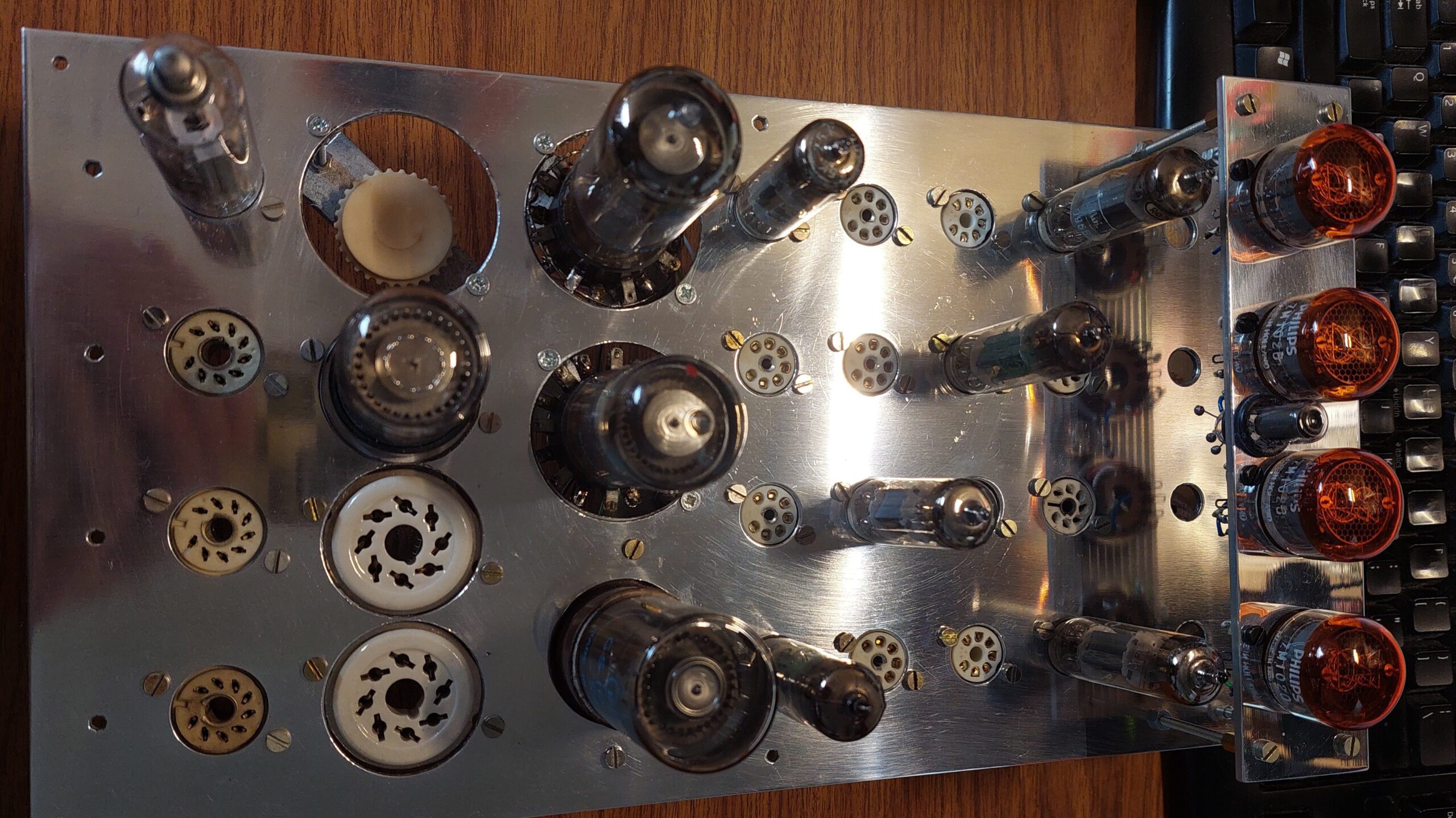 2025 One-Hertz Challenge: A Clock Sans Silicon