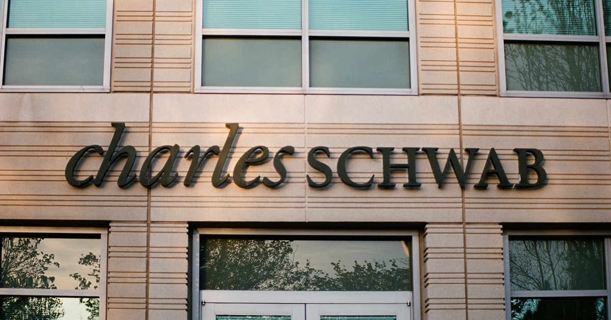 Schwab Expands Institutional No-Fee Mutual Fund Lineup for RIAs