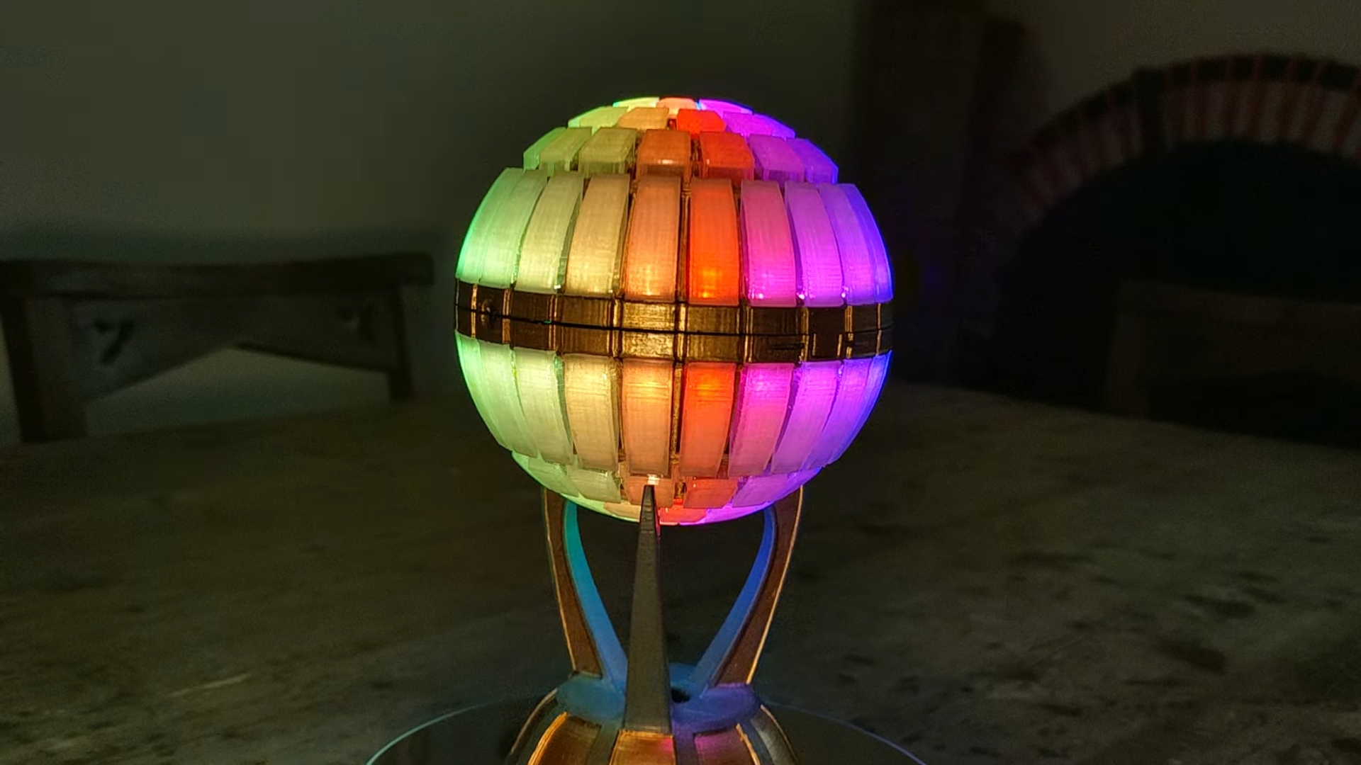 An LED Sphere For Your Desk
