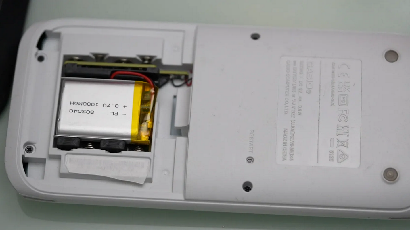 Calculator Battery Mod Lets You Go The Distance