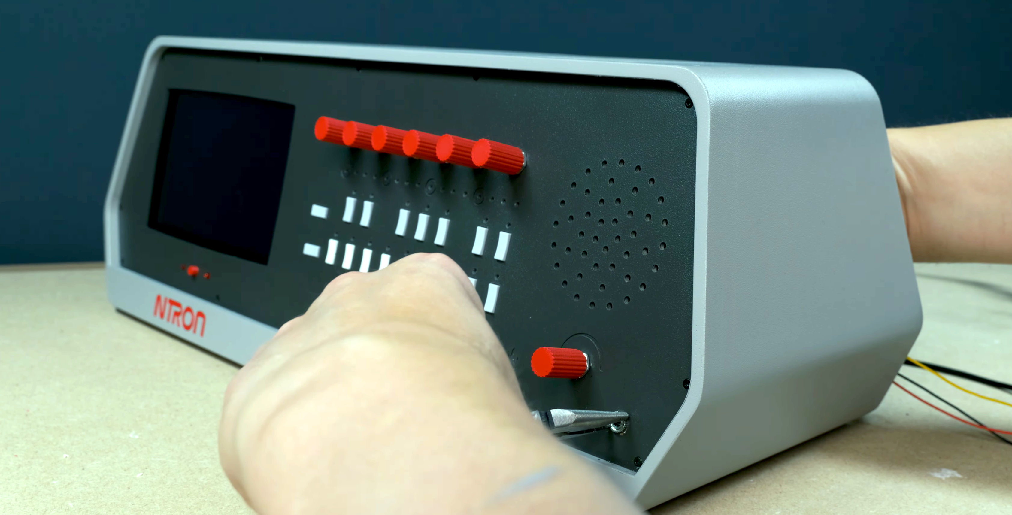 NTRON Plays Games, Music | Hackaday