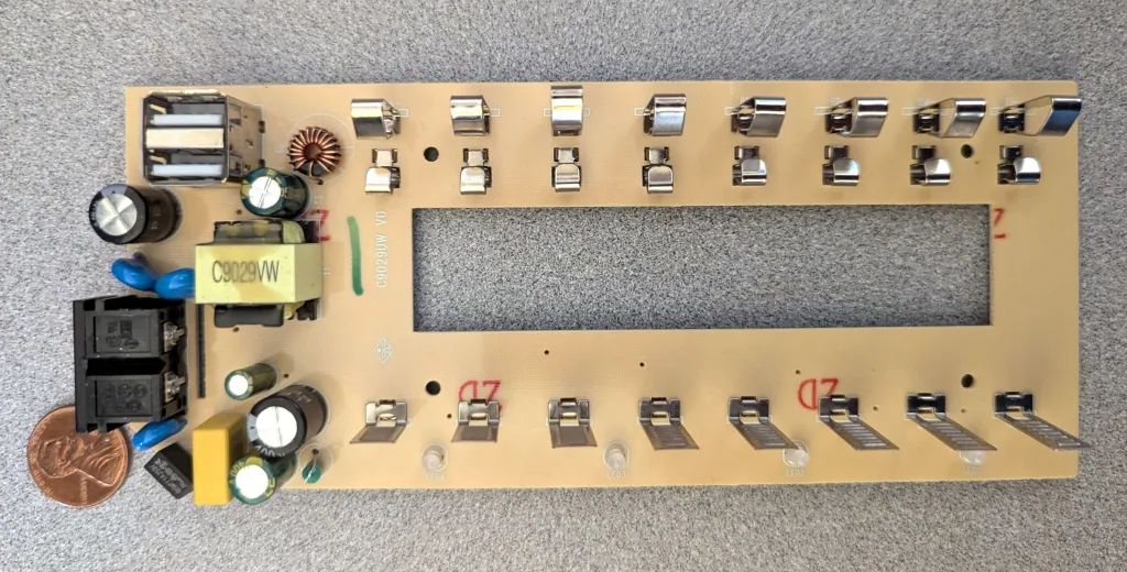 Teardown Of A Cheapish EBL Multi-Cell NiMH Charger