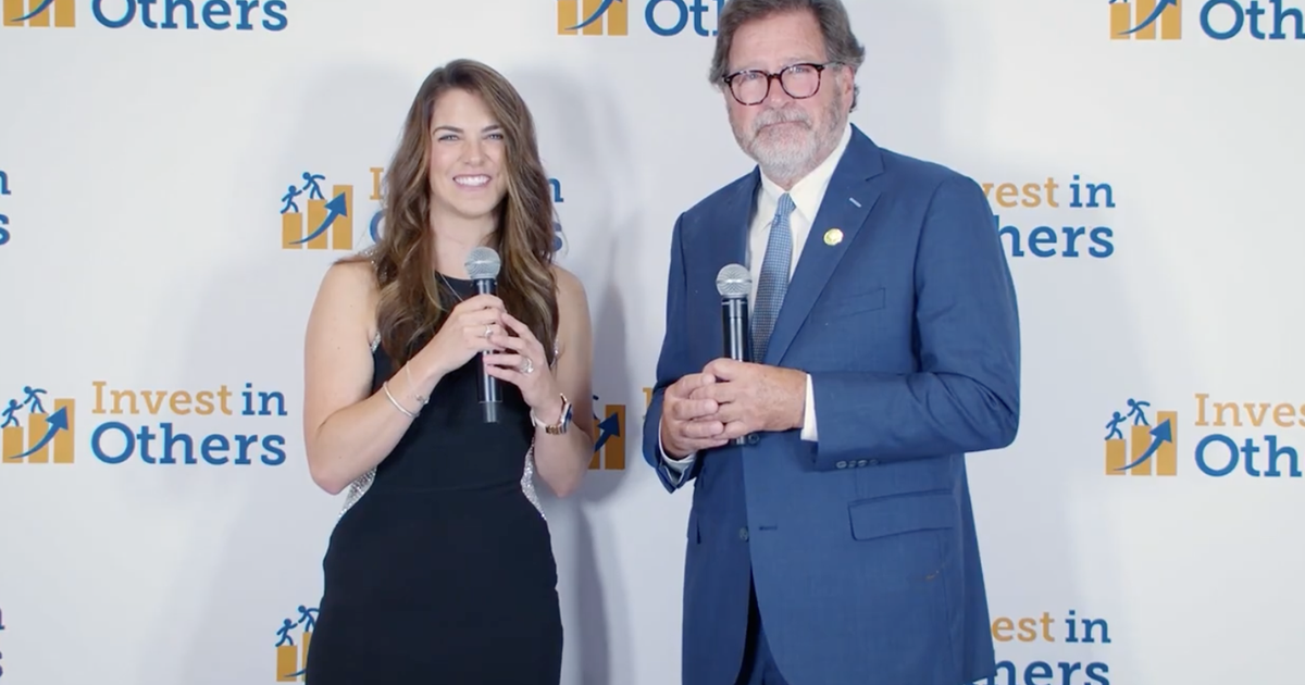 Sandy Hook Promise Founder Wins Invest in Others Award