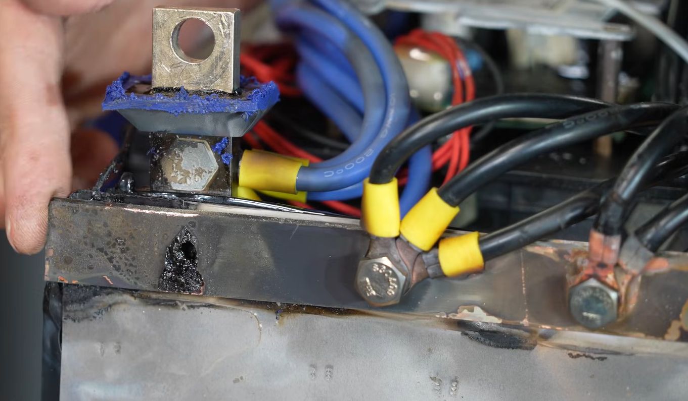 Battle Born LFP Battery Melts With New Problem