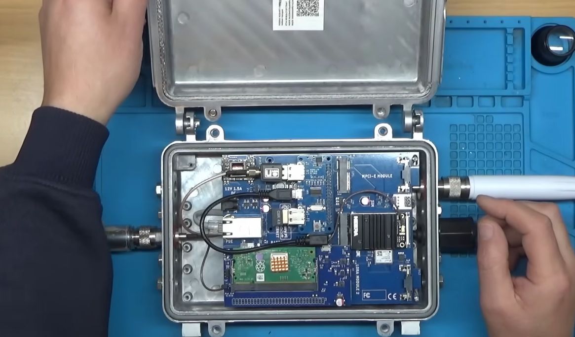 Converting A Nebra Cryptocurrency Miner To A Meshcore Repeater